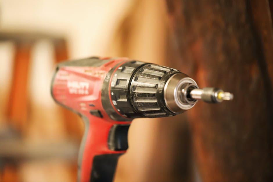 DeWalt 20V Drill + Driver Kit